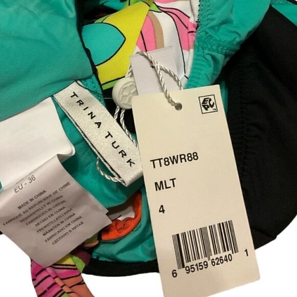 Trina Turk Black Floral Swimsuit Top size 4 NWT - Picture 4 of 5